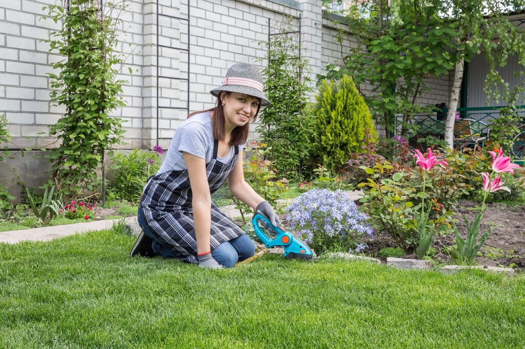 Comment bien choisir sa bâche de jardin ?