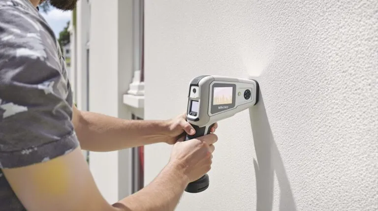 Le détecteur mural : un allié précieux pour vos aménagements extérieurs