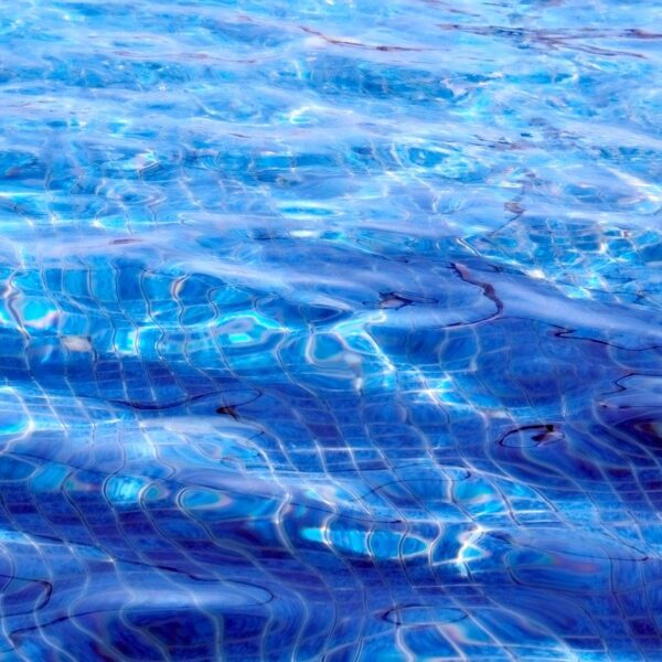 Le_guide_ultime_pour_installer_votre_chauffe_piscine_dans_le_jardin