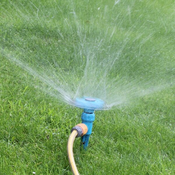 Les_étapes_pricipales_pour_installer_sans_stress_un_système_d_arrosage_automatique_dans_votre_jardin